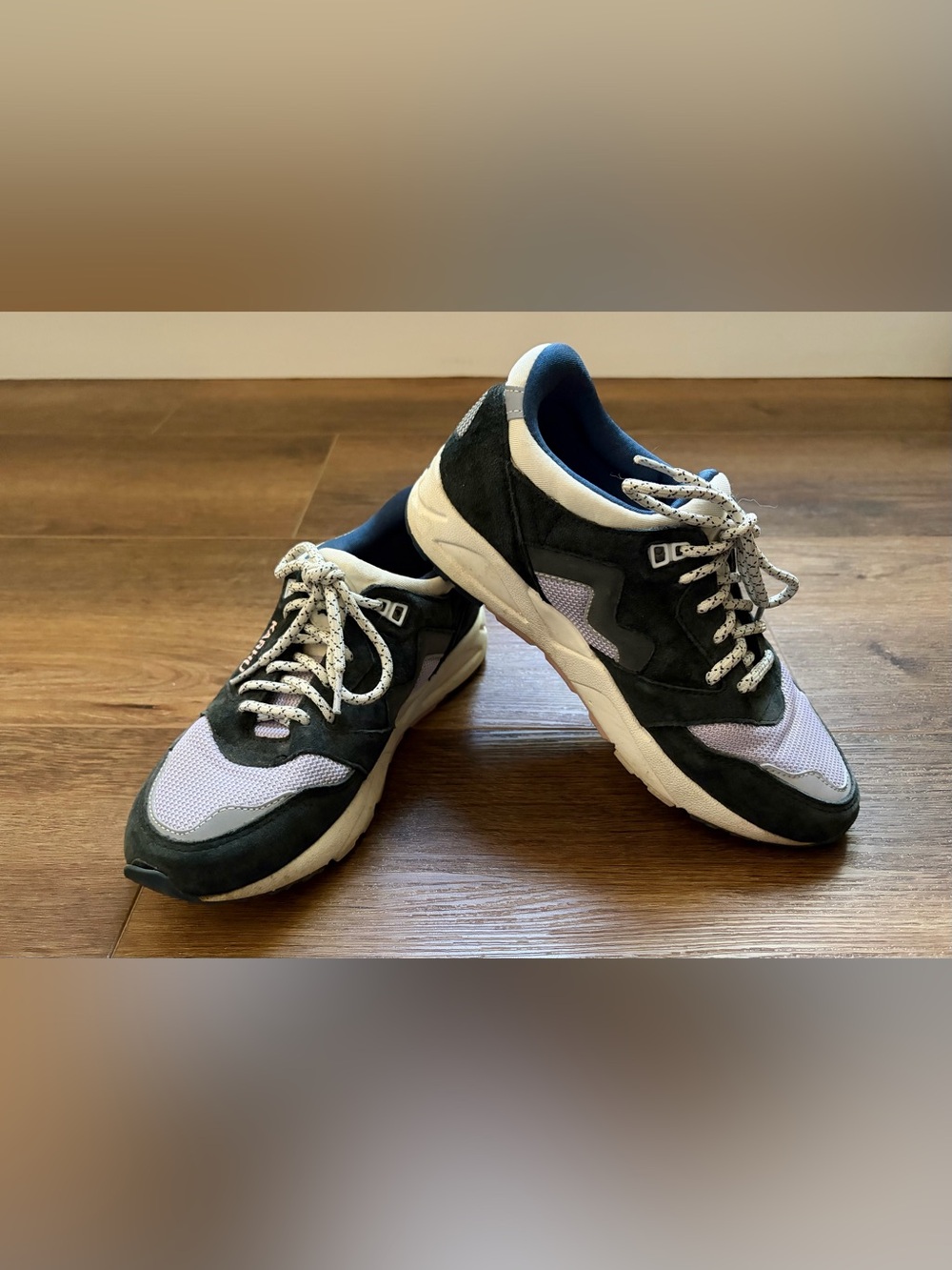 Karhu Suede Sneakers